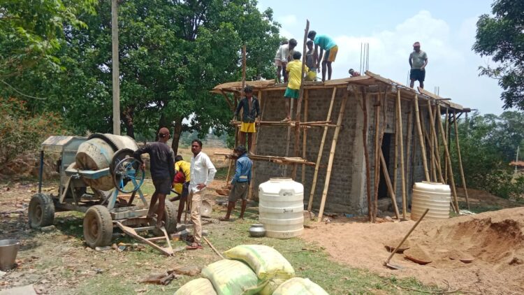 पीएम आवास से समूह की महिलाओं को मिला रोजगार