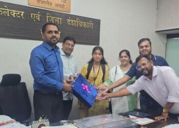 ऐश्वर्या की शिक्षा की राह अब होगी और आसान