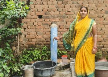 जीवन भर पानी के लिए संघर्ष करने वाली रेखा साहू के घर पहुंचा शुद्ध पेयजल