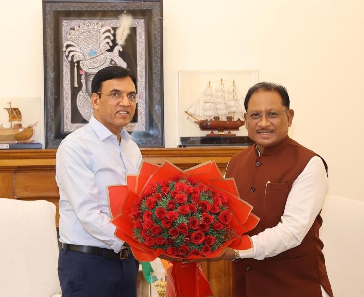 बस्तर ओलंपिक को मिला ‘खेलो इंडिया ट्राइबल गेम्स’ का दर्जा, रायपुर-बिलासपुर में खुलेंगे मेडिकल-नर्सिंग कॉलेज – मुख्यमंत्री साय की केंद्रीय मंत्री मांडविया से मुलाकात