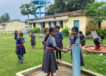 ग्राम सिरियाखोह के शालाओं और आँगनबाड़ी केन्द्र में एफएचटीसी कनेक्शन से शुरू हुई स्वच्छ जल की आपूर्ति