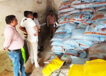 मंत्री कश्यप ने जल संसाधन विभाग की समीक्षा बैठक में अधिकारियों को दिए कड़े निर्देश