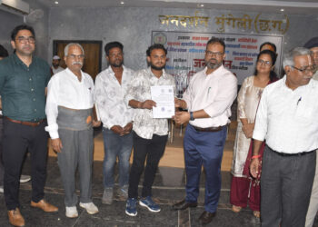 दुग्ध सहकारी समिति धनगॉव (च.) को मिला पंजीयन प्रमाण पत्र