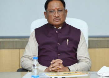 जनभागीदारी से करें आदिवासी बाहुल्य ग्रामों का समग्र विकास: मुख्यमंत्री ने आदि कर्मयोगी अभियान की समीक्षा बैठक में दिए निर्देश