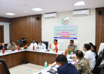 लघु वनोपज के संग्रहण, प्रसंस्करण एवं विपणन हेतु कार्ययोजना बनाकर ग्रामीणों के आजिविका को बढ़ाये-उपमुख्यमंत्री  विजय शर्मा