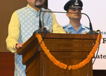 डिजिटल तकनीक का उपयोग करें लेकिन उस पर निर्भरता से बचें – राज्यपाल  डेका