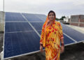 सौर ऊर्जा से हेमलता का घर जगमगाया – बिजली बिल से मिली आज़ादी