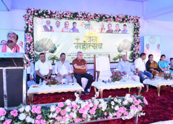 प्रकृति को मां जैसा सम्मान दें : अरूण साव