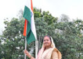 : हर घर तिरंगा अभियान – मंत्री श्रीमती लक्ष्मी राजवाड़े ने निज निवास पर फहराया तिरंगा