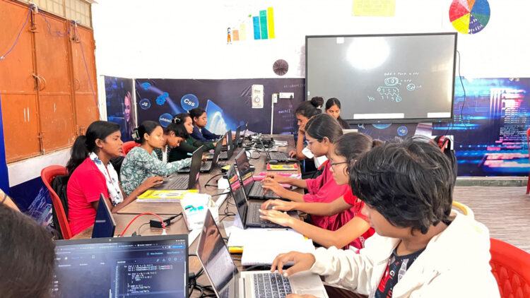 जशपुर-कौशल विकास प्रशिक्षण से युवाओं को मिला रोजगार के बेहतर अवसर