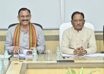 मुख्यमंत्री  विष्णुदेव साय के निर्देश पर कैंसर अस्पताल का होगा उन्नयन, जनता को मिलेगी अत्याधुनिक स्वास्थ्य सुविधा की सौगात