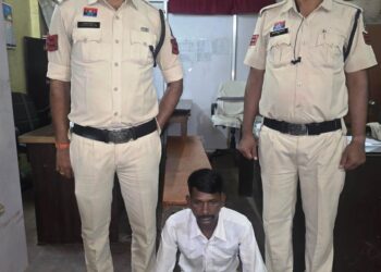 *लापरवाही से वाहन चलाने वाला ट्रक चालक को जूटमिल पुलिस ने गिरफ्तार कर गैर जमानतीय धाराओं पर भेजा रिमांड*