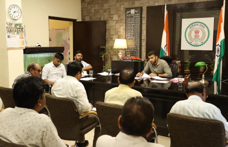 *फार्मर रजिस्ट्री शीघ्र करेंं पूर्ण-कलेक्टर  मयंक चतुर्वेदी*