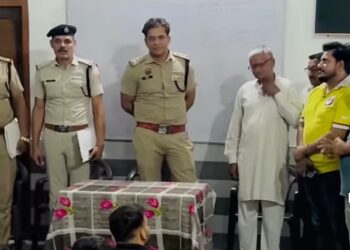 बच्चों के उज्जवल भविष्य के लिए पालकों की सहभागिता आवश्यकः पुलिस अधीक्षक