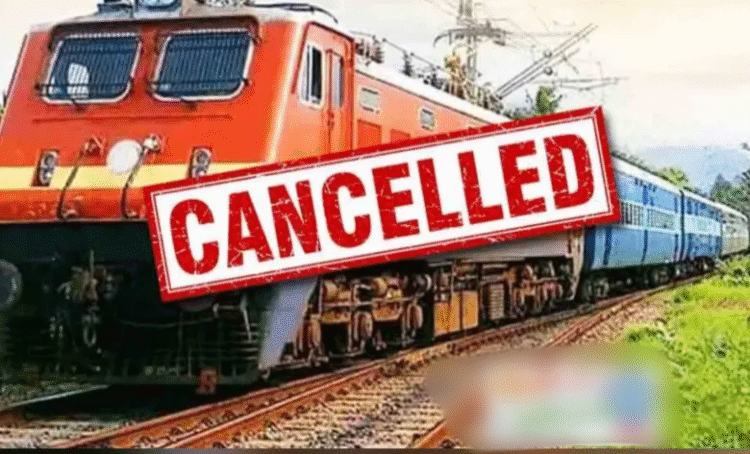 छत्तीसगढ़ के रेल यात्रियों की फिर बढ़ी परेशानी, त्योहार के सीजन में 76 ट्रेनें रद्द, कई ट्रेनें डाइवर्ट