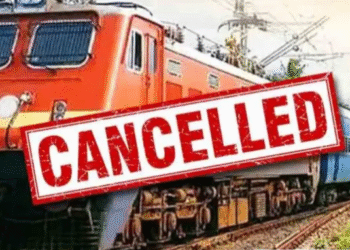रेल यात्रियों के लिए जरूरी खबर, छत्तीसगढ़ से गुजरने वाली 56 ट्रेनें रद्द, सफर पर निकलने से पहले देख लें लिस्ट..