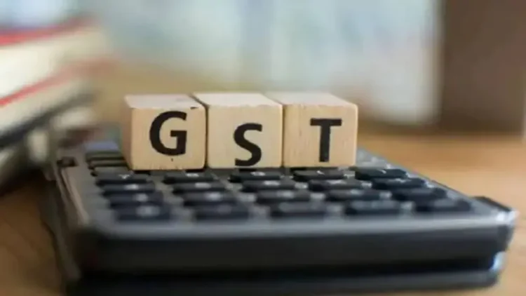 GST में खत्‍म होंगे 12% और 28% वाले स्‍लैब, सस्ता होंगी खाने पीने का सामान…