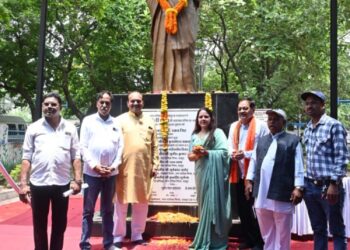 छत्तीसगढ़ की प्रथम महिला सांसद समाज सुधारिका ममतामयी माँ के रूप में सुविख्यात मिनीमाता जी का 53वीं पुण्यतिथि पर सादर नमन