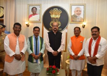 तोखन साहू ने राज्यपाल रमेन डेका और मुख्यमंत्री विष्णु देव साय से की सौजन्य भेंट