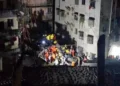 गणपति मंदिर के पास अचानक भरभरा कर ढह गई चार मंजिला इमारत; 25 से ज्यादा लोगों के दबे होने की आशंका…