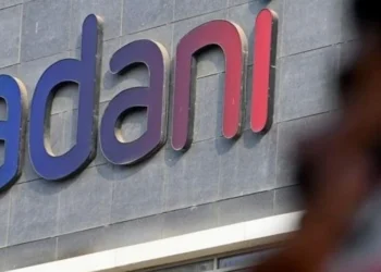 Adani group के शेयरों ने 13% तक की लगाई छलांग; इन वजहों से बढ़ा निवेशकों का भरोसा…