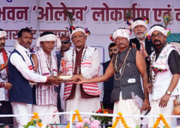 जगदलपुर में धुरवा समाज के संभाग स्तरीय नुआखाई मिलन समारोह एवं नवनिर्मित सामाजिक भवन