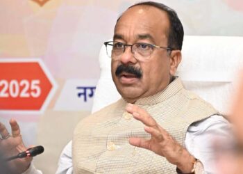 स्वच्छ, सुंदर, सुनियोजित, सुव्यवस्थित, संस्कारित और सुविधापूर्ण शहर बनाने के लिए करें काम – अरुण साव