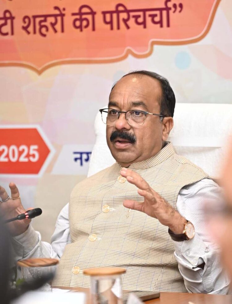 स्वच्छ, सुंदर, सुनियोजित, सुव्यवस्थित, संस्कारित और सुविधापूर्ण शहर बनाने के लिए करें काम – अरुण साव