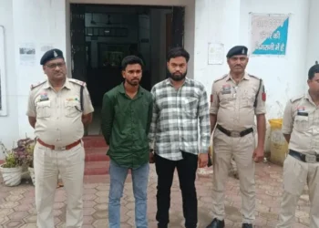 साइबर अपराध के म्यूल एकाउंट गिरोह पर रायगढ़ पुलिस की बड़ी कार्रवाई, सक्ती जिले से दो आरोपी गिरफ्तार