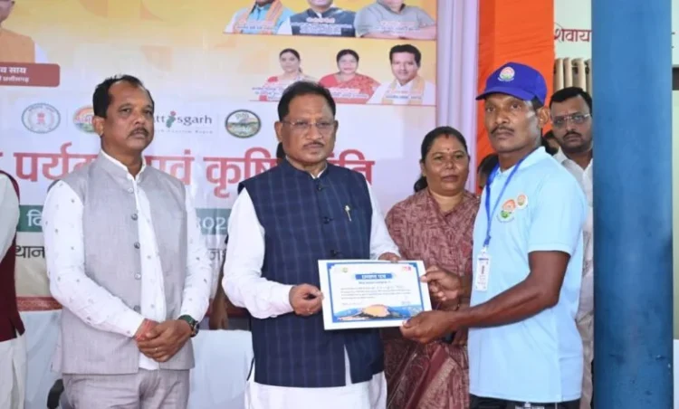 मुख्यमंत्री विष्णुदेव साय ने की सामुदायिक पर्यटन की नई पहल