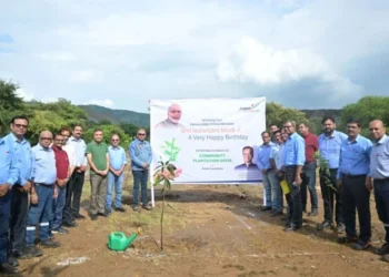 एक पेड़ मां के नाम अभियान से जुड़कर जिंदल फाउंडेशन ने रायगढ़ में रोपे 5 हजार पौधे