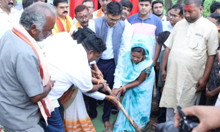 रायगढ़ में जनसुविधाओं के विस्तार के लिए निरंतर कर रहे प्रयास-वित्त मंत्री ओ.पी.चौधरी