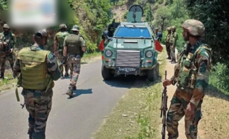 जम्मू-कश्मीर में सुरक्षाबलों और आतंकियों के बीच मुठभेड़ में एक आतंकी ढेर…