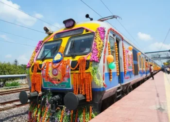 CM साय ने राजिम से नई ट्रेन का किया शुभारंभ, जानें टाइम और किराया..