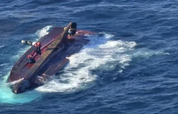 दिल दहला देने वाली घटना, नाव पलटने से 86 लोगों की दर्दनाक मौत…