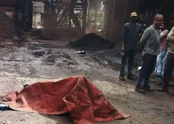 अग्रोहा प्लांट में हादसा प्लांट की लापरवाही के वजह से एक मजदूर की गई जान आखिर कौन है जिम्मेदार पढ़े पूरी खबर…