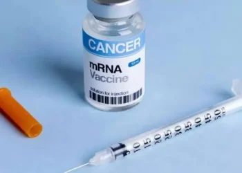 रूसी वैज्ञानिकों ने कैंसर को खत्म करने वाली वैक्सीन की तैयार! जानिए आम लोगों के लिए कब होगी उपलब्ध?