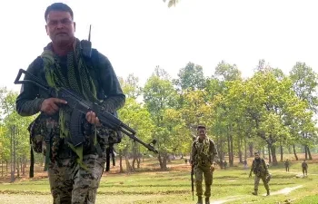 सुरक्षाबलों और माओवादियों के बीच मुठभेड़ में 3 माओवादि ढेर, एक पर तो 1 करोड़ रुपये का था इनाम …