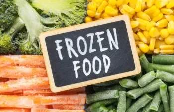 अगर आप Frozen Foods खाते हैं तो हो जाइए सावधान! हो सकती हैं ये बीमारियां