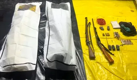 छत्तीसगढ़ में सुरक्षाबलों के साथ मुठभेड़ में 16 लाख के इनामी 2 नक्सली ढेर, 303 रायफल समेत 12 बोर बंदूक बरामद…