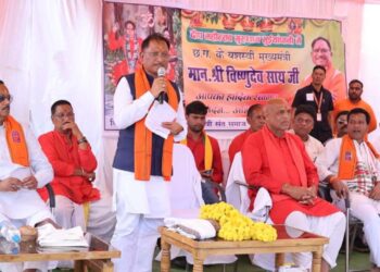 गुरुधाम में एक करोड़ रुपए की लागत से सर्वसुविधायुक्त भवन और महतारी सदन के लिए 29 लाख रुपए सहित कई घोषणाएं