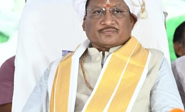 गुरु घासीदास बाबा के आदर्शों पर चलकर बनाएंगे विकसित छत्तीसगढ़ : मुख्यमंत्री साय