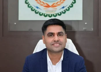 जिले के नवपदस्थ कलेक्टर जितेन्द्र यादव ने किया कार्यभार ग्रहण