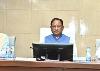 मुख्यमंत्री शासकीय योजनाओं के क्रियान्वयन की कर रहे हैं गहन समीक्षा