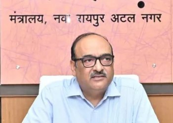 मुख्यमंत्री के निर्देशों पर त्वरित अमल सुनिश्चित करें: मुख्य सचिव विकास शील