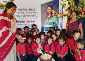 शालू जिंदल के जन्मदिवस को सेवा दिवस के रूप में मना कर ग्रामीणों ने किया आभार प्रदर्शन