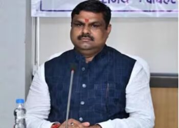 दीवाली के दिन 1 दीया अपने स्कूल में अवश्य जलाएँ – स्कूल शिक्षा मंत्री गजेन्द्र यादव