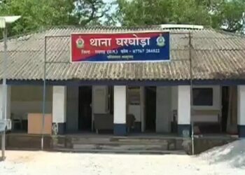 रायगढ़ डबल मर्डर से सनसनी, दशहरे के दिन सास और दमाद को मार डाला, बेटी गंभीर, मुआवजे की रकम के लिए हत्या की आशंका, मामले की जांच में जुटी पुलिस