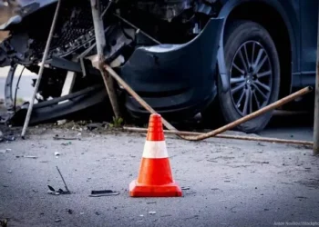 दर्दनाक सड़क हादसा; अनियंत्रित पिकअप वैन पलटने से 6 यात्रियों की मौत, 10 से ज्यादा लोग गंभीर रूप से घायल