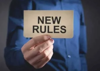 सोशल मीडिया पर ऑनलाइन कंटेंट बनाने से पहले चेक करानी होगी डिग्री, सरकार ने बनाया नया नियम